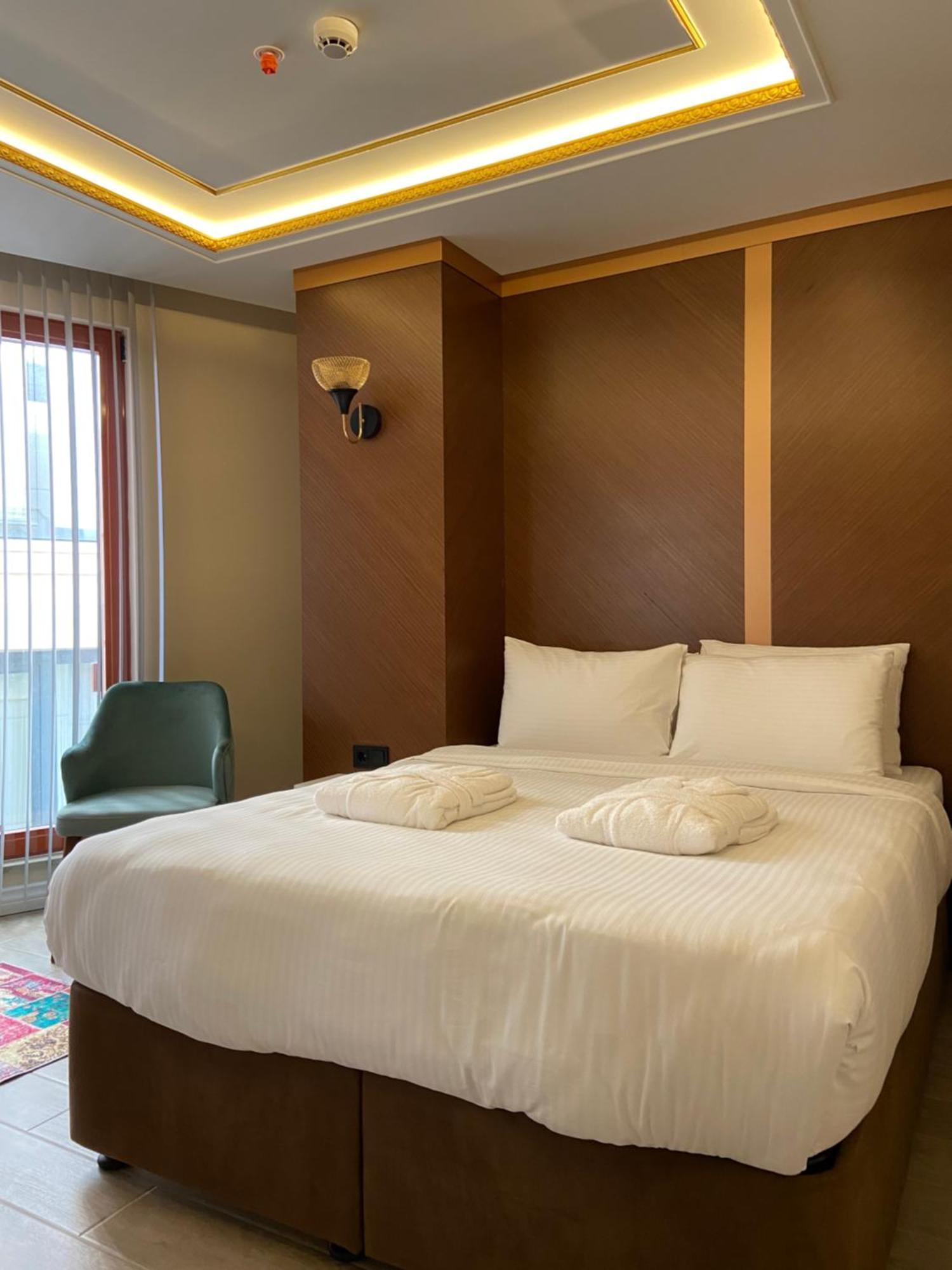 Istanbul Town Hotel Exterior photo
